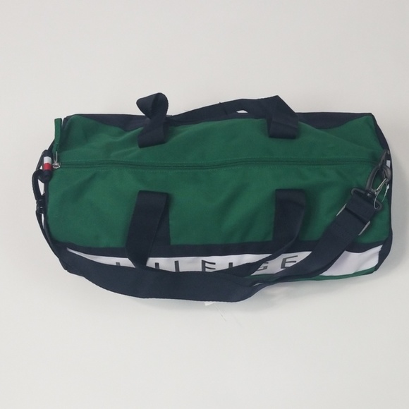 Tommy Hilfiger Duffle/Gym Bag - Picture 3 of 6